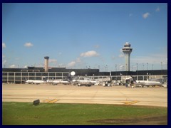 O'Hare International Airport 21 - Terminal 2, Hilton hotel and control tower